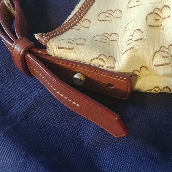 Dooney & Bourke leather and canvas handbag - Picture 11 of 13